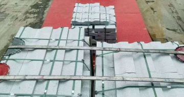 松原 芝麻白仿形加直形路沿石出货日常