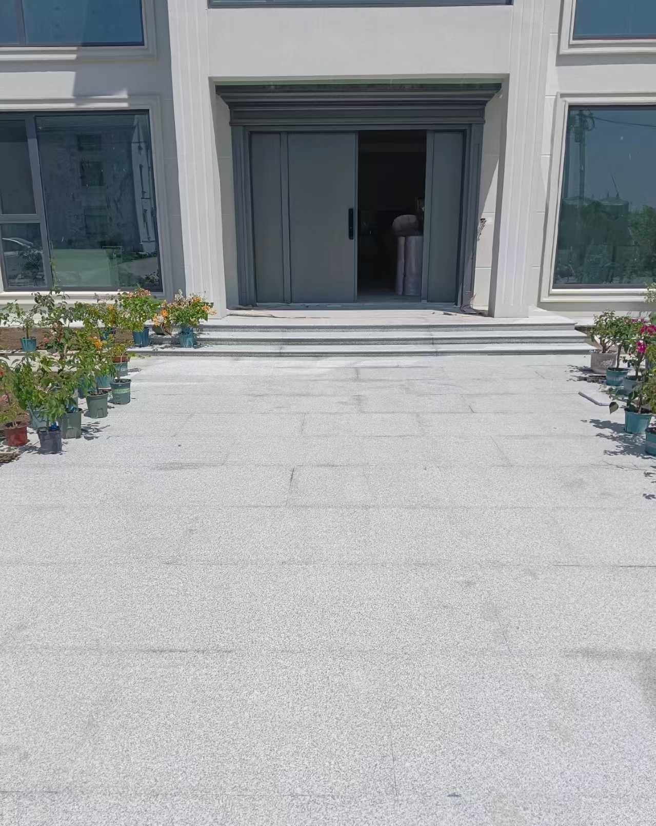 松原 芝麻白花岗岩地铺石地面铺装