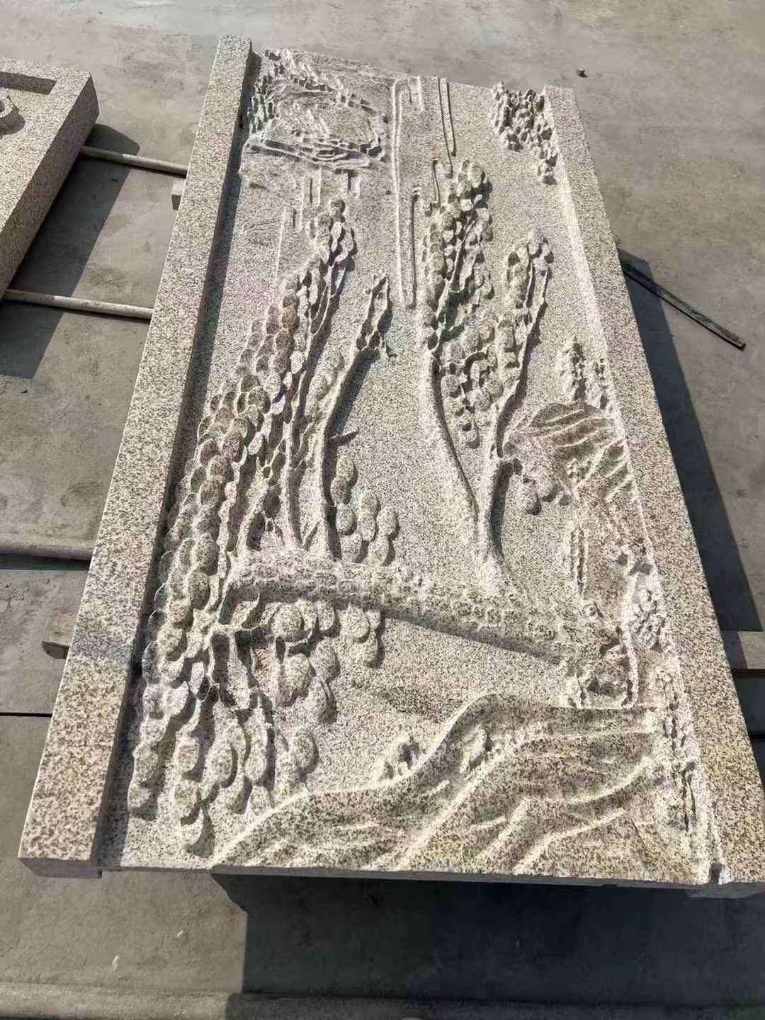 松原 黄金麻雕刻板浮雕迎客松