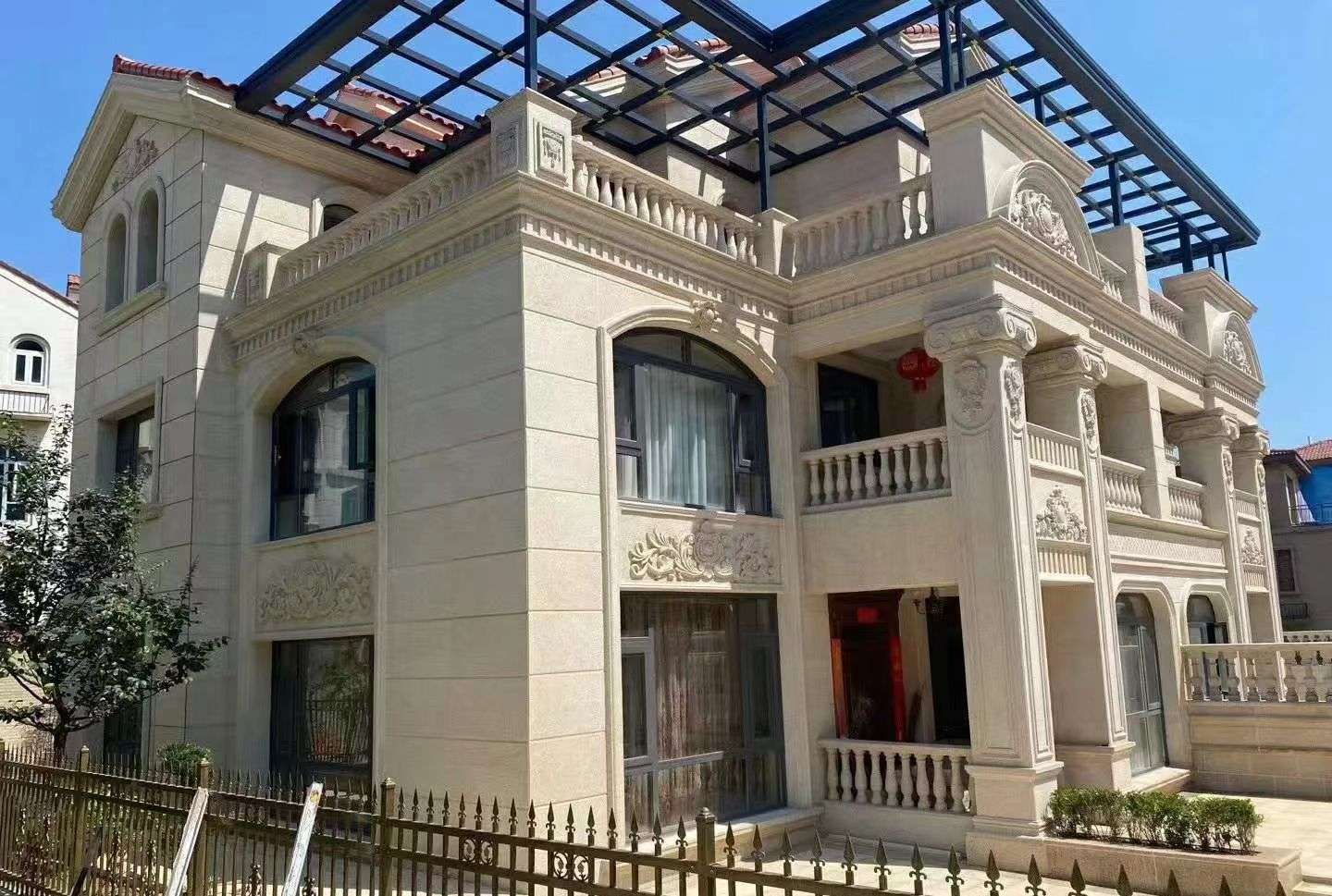 松原 黄金麻花岗岩荔枝面别墅外墙干挂