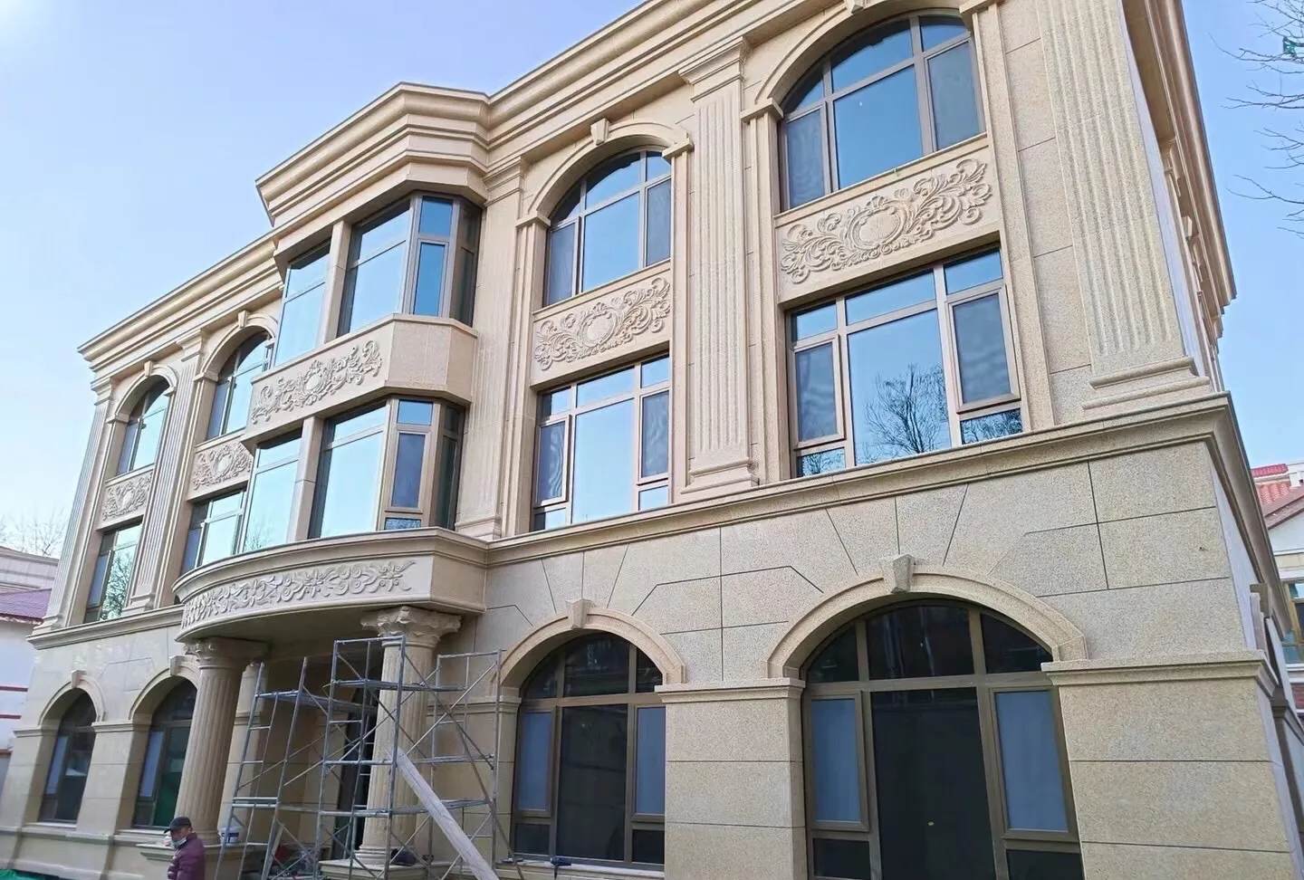 松原 黄金麻花岗岩别墅外墙干挂