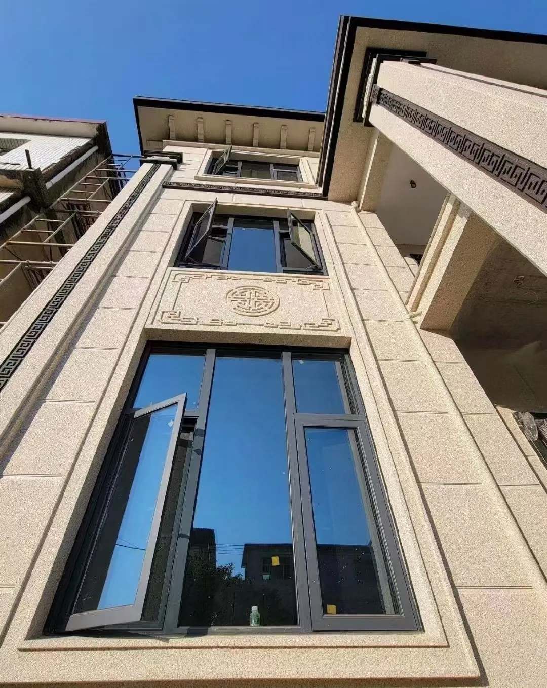 松原 黄金麻荔枝面别墅外墙干挂效果展示