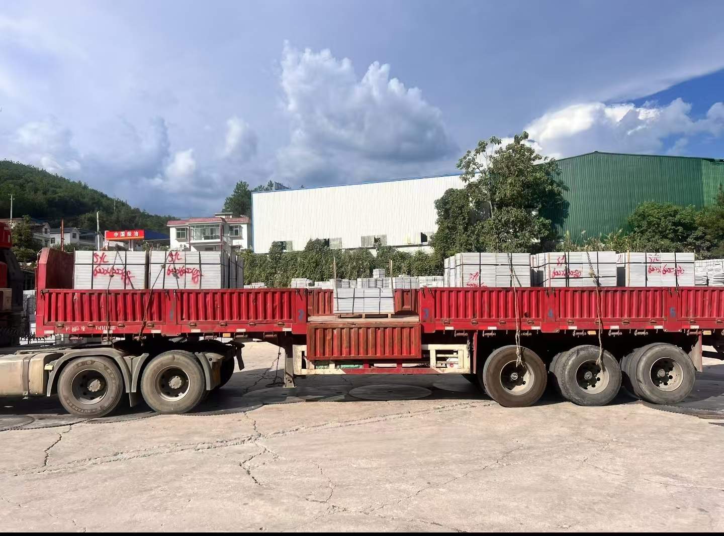 松原 芝麻灰花岗岩地铺石出货日常